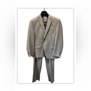 COLLECTION MICHAEL STRAHAN Mens Two Piece Suit Jacket 44S Pant 36Wx32L Gray